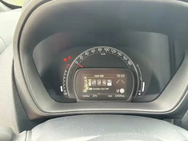 Toyota Aygo 1.0 vvt-i 72 dynamic — photo 20