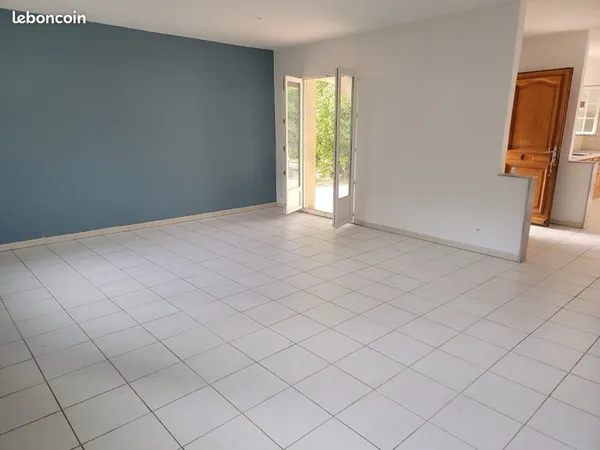 Maison plein pied DOUELLE