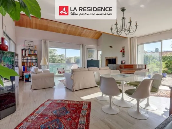 Maison 6 pièces 168 m²