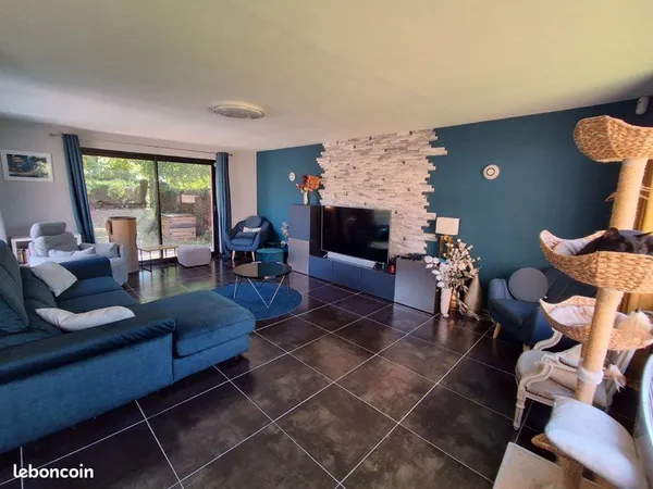 Maison individuelle de plain-pied de 161 m²