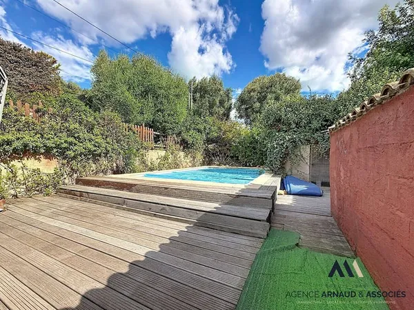 Maison de plain-pied 4 pièces 98 m²