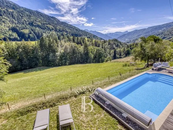 BARNES ARAVIS - SAINT JEAN DE SIXT - CHALET CONTEMPORAIN AVEC P