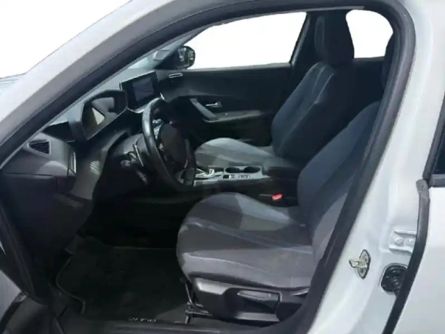 Peugeot 2008 1.2 puretech 130ch s&amp;s allure business eat8 — photo 10