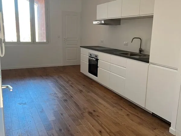 LocationT3 Bordeaux Bastide