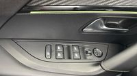 Peugeot 2008 1.2 PureTech 130ch S&S GT EAT8 — photo 28