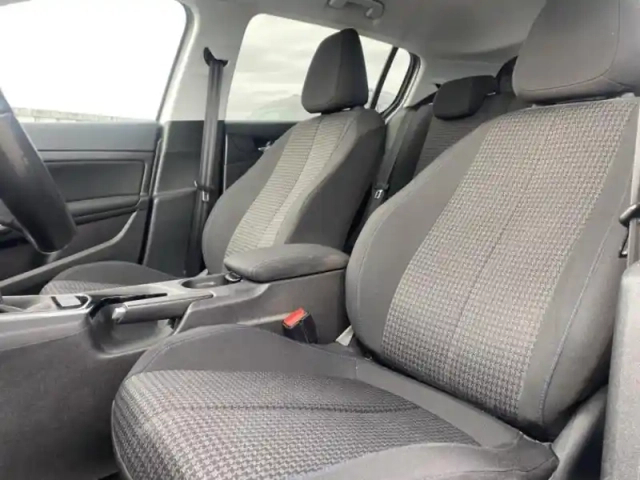 Peugeot 308 1.6 bluehdi 120ch s&amp;s style eat6 — photo 11