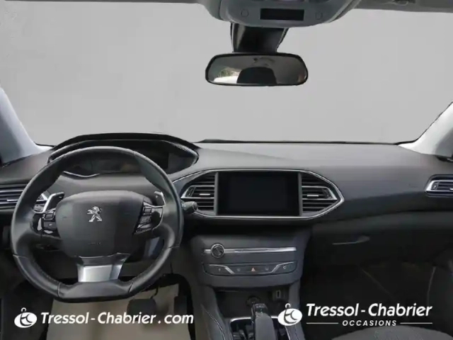 Peugeot 308 puretech 130ch s&amp;s eat8 allure — photo 10