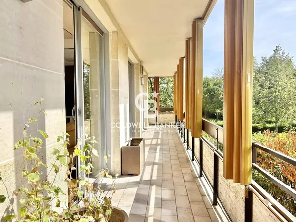 Appartement 5 pièces 125 m²