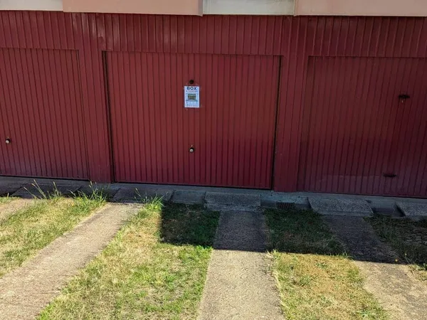 Box de stockage 14 m²