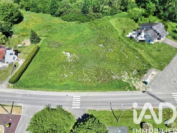 Terrain 4426 m²