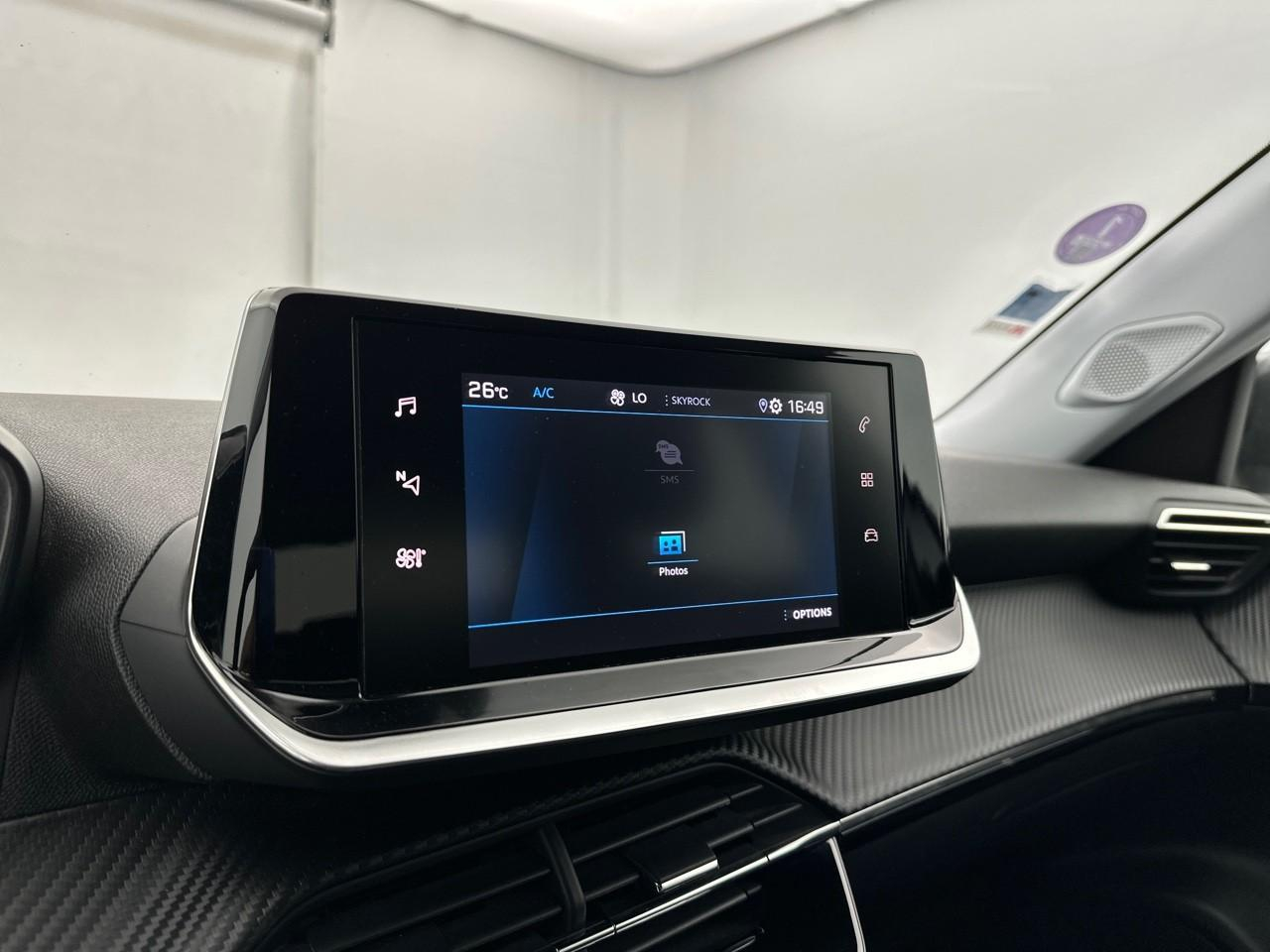 Peugeot 2008 puretech 130 s&s bvm6 style — photo 24