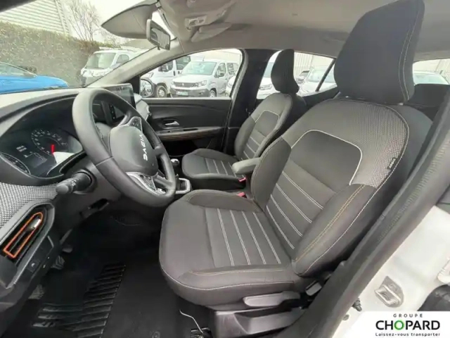 Dacia Sandero eco-g 100 — photo 61