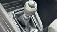 Renault Clio 1.5 Blue dCi 100ch Evolution - 24 — photo 14