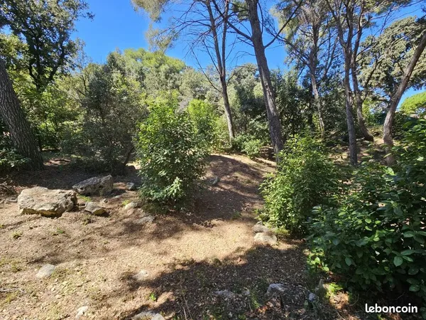 Terrain à bâtir de 455 m² à MARTIGUES (13)