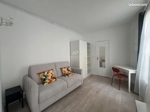 Studio 1 pièce 19 m²