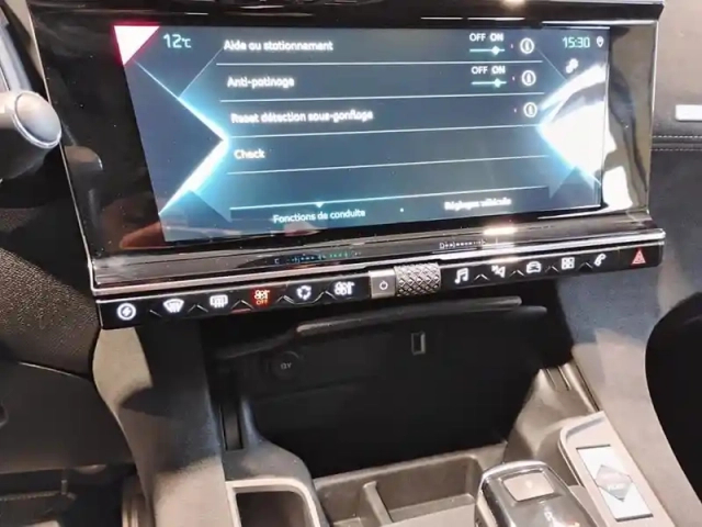 Ds Ds 7 ds7 crossback hybride e-tense 225 eat8 performance line — photo 13