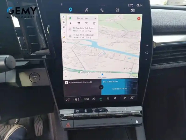 Renault Megane e-tech ev60 220 ch super charge — photo 17