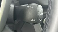 Dacia Sandero 1.0 ECO-G 100ch Stepway Extreme + -24 — photo 17