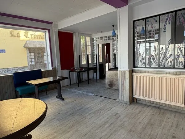 Local 140 m² Plomodiern