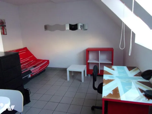 Studio 1 pièce 17 m²
