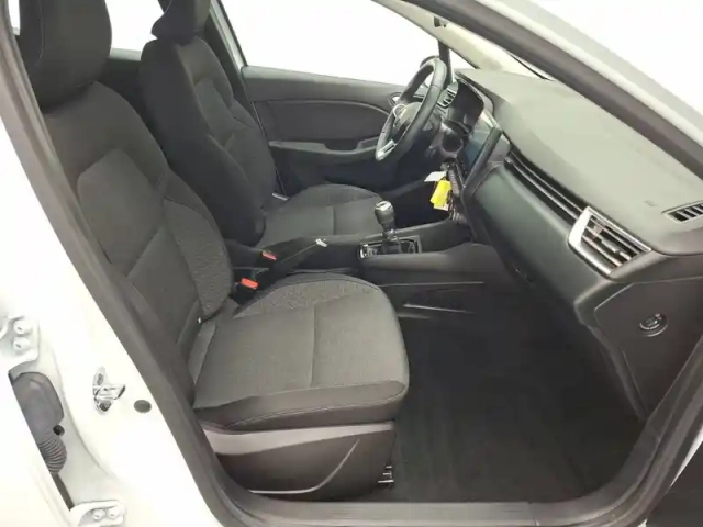 Renault Clio blue dci 100 - 21n — photo 23
