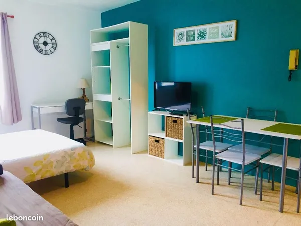 Investissement locatif - Studio 23 m² - Moufia Université