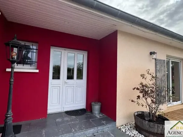 Maison familiale avec grande dépendance à Bersaillin (39) Idéale pour un artisan ou un projet touris