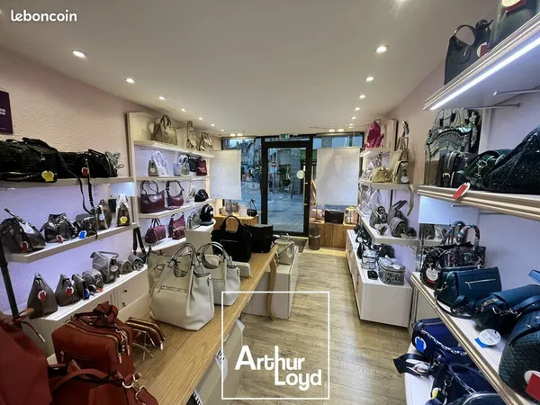 Local commercial 105 m² BRIVE-LA-GAILLARDE