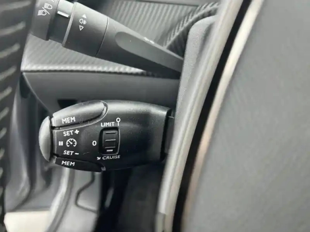 Peugeot 208 electrique 50 kwh 136ch — photo 41