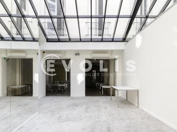 Bureaux 290 m²