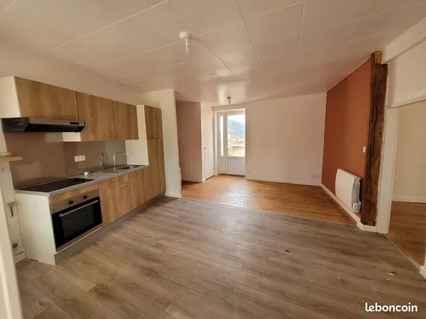 À LOUER - Charmante maison individuelle au coeur de Montjean-sur-Loire