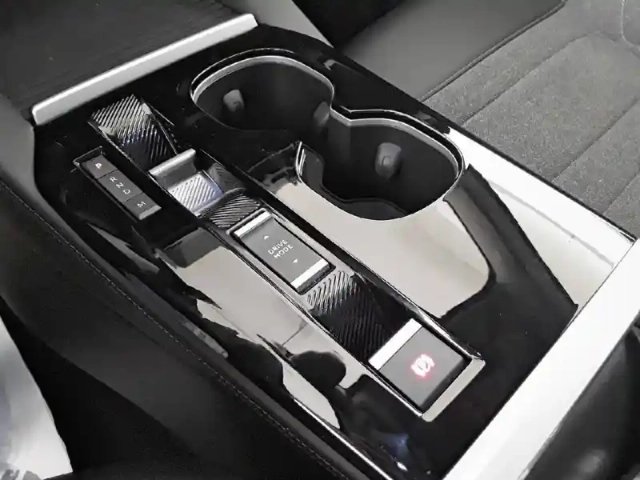 Citroën C5 x puretech 130 s&amp;s eat8 — photo 16