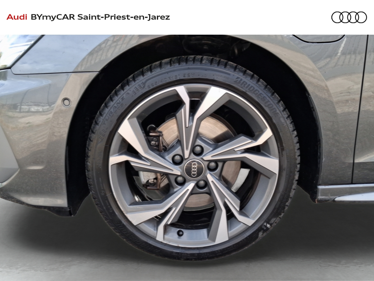 Audi A3 Sportback 40 TFSIe 204 S tronic 6 — photo 18