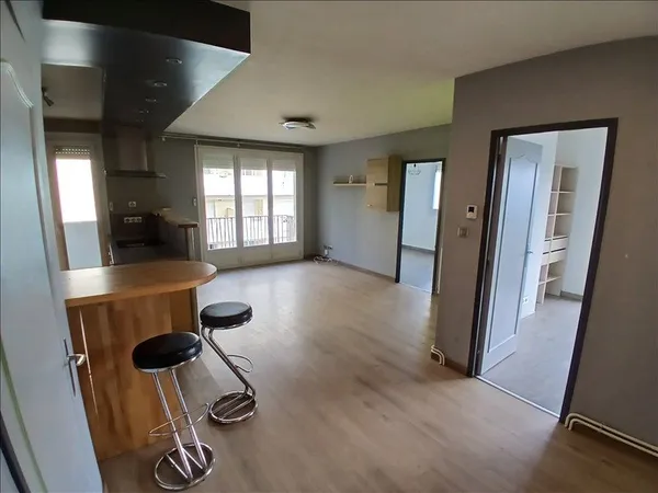 Appartement - 2ème étage - 54,11 m2 - 3 pièces - Non meublé