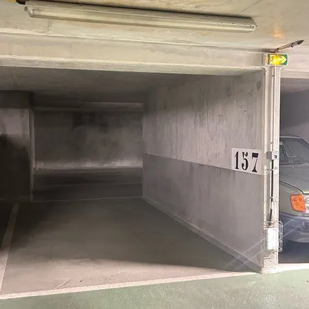 Place de parking sécurisée à louer - Ermont