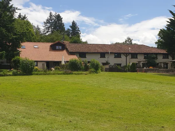Propriété exceptionnelle avec une belle maison, 4 gîtes, piscine et terrain