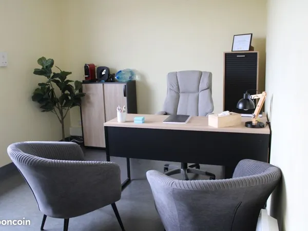 Bureau professionnel a loué a la maison médicale de Soyaux