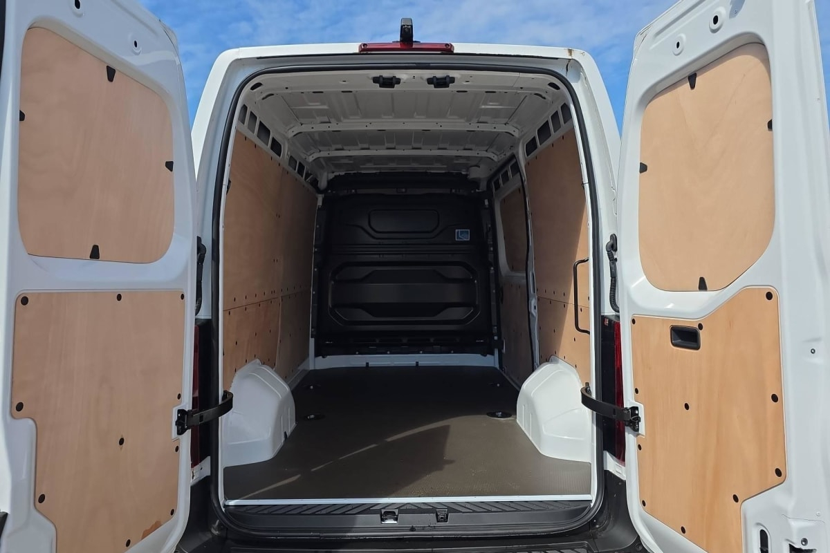 Renault Master Fourgon — photo 10