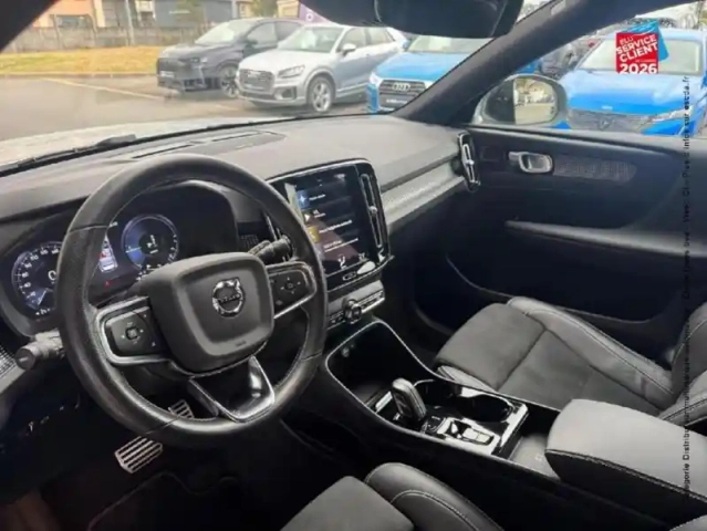 Volvo Xc40 t5 recharge 180 + 82ch r-design dct 7 camera carplay — photo 30