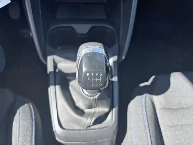 Citroën C3 turbo 100 ch bvm6 plus — photo 24