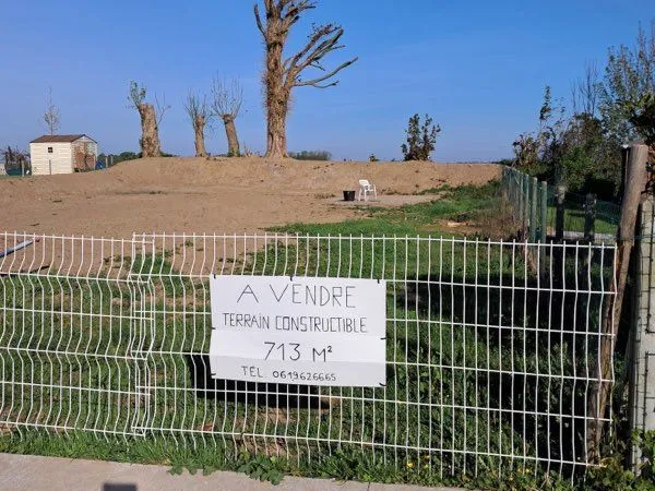 Terrain constructible