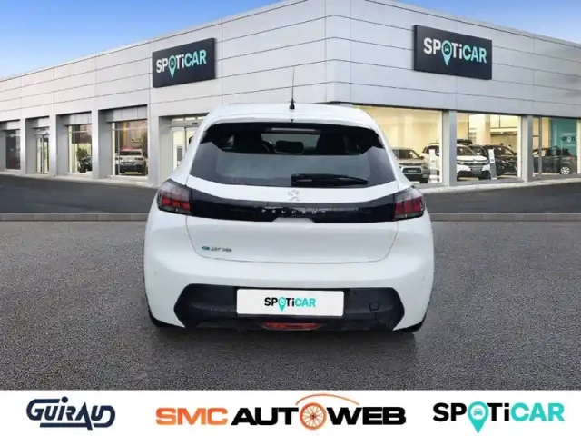 Peugeot 208 electrique 50 kwh 136ch — photo 32