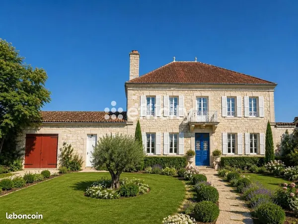 Maison 10 pièces 295 m²