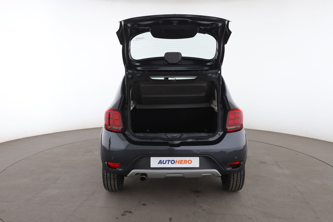 Dacia Sandero Stepway 0.9 TCe — photo 15