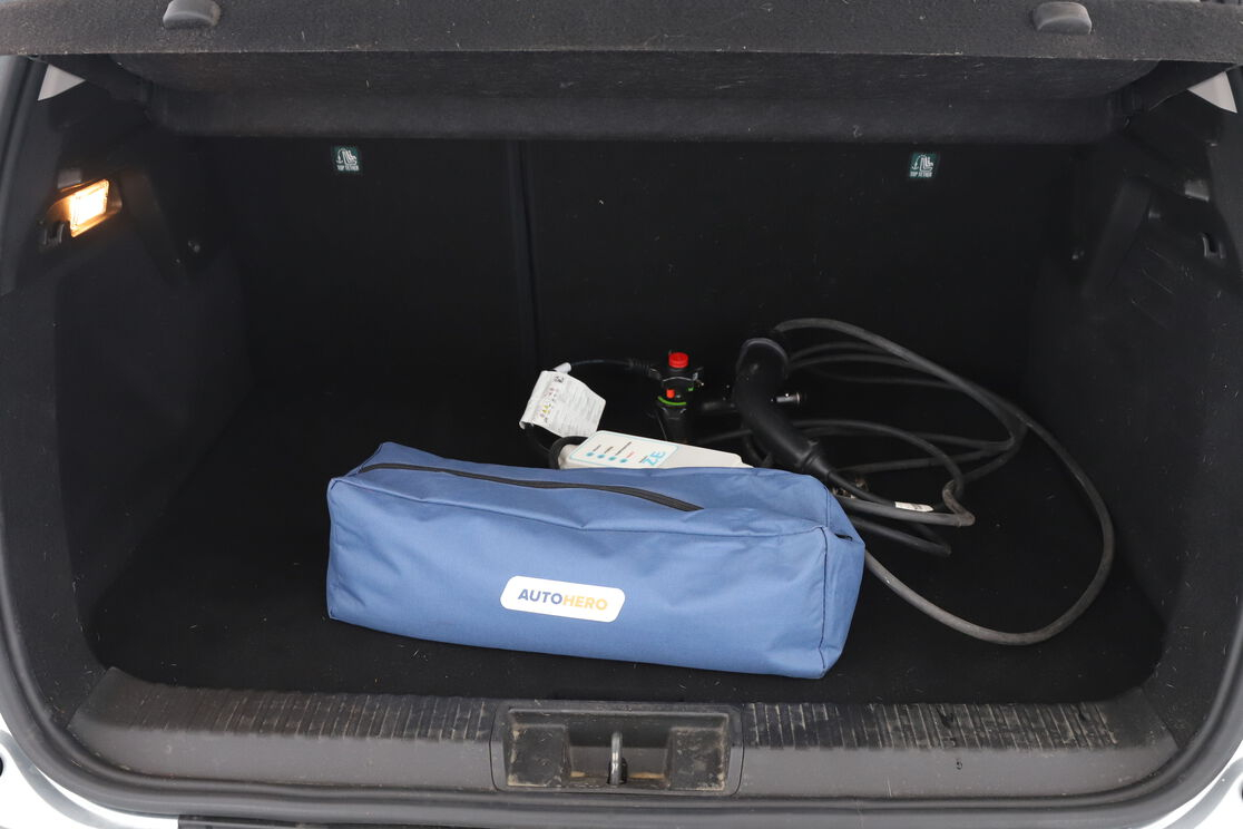 Renault Captur 1.6 E-Tech Plug-in Initiale Paris — photo 16