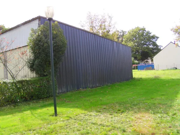 Local d’activité et entrepôt Vente Saint-Gravé  240m² 90000€