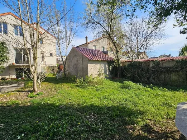 Maison 8 pièces 150 m²