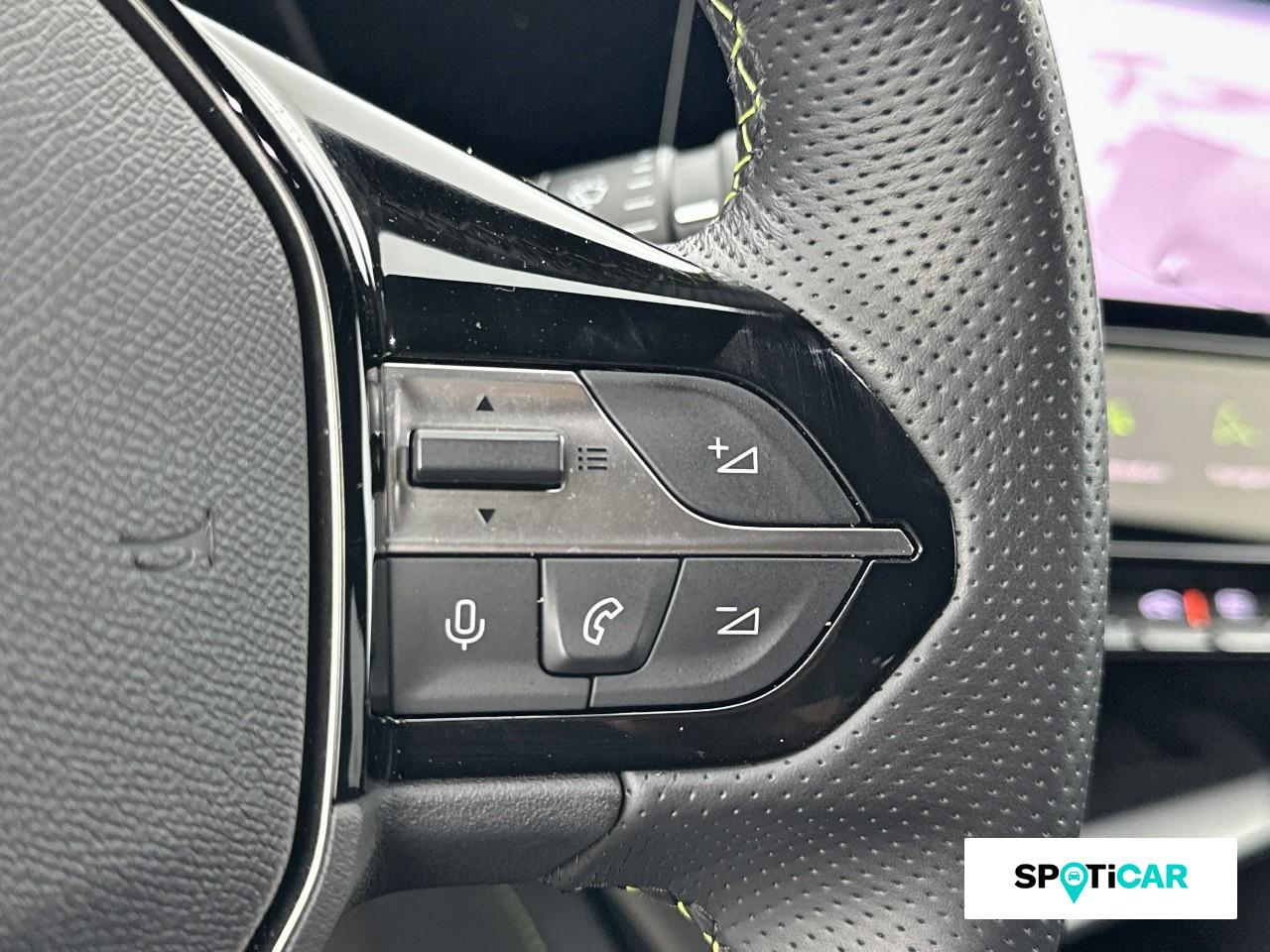 Peugeot 308 sw gt puretech 130 s s eat8 — photo 17