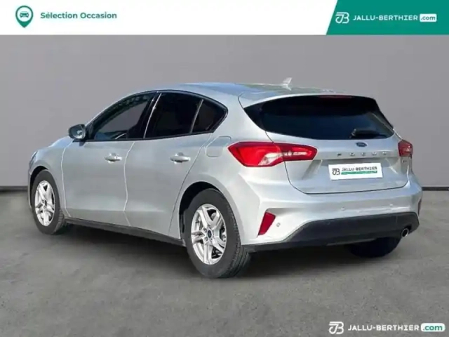 Ford Focus 1.5 tdci 120ch stop&amp;start titanium — photo 3