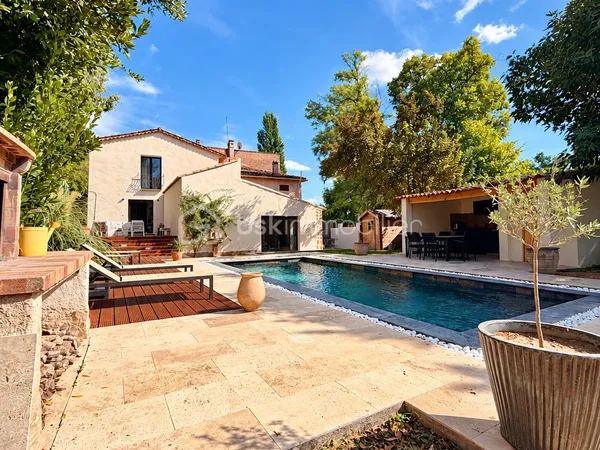 Maison 5 pièces 138 m²
